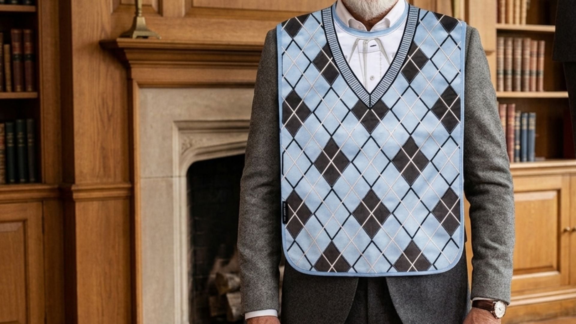 When Are Senior Bibs Needed? A Complete Guide for Caregivers